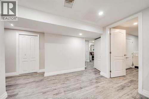 2405 Roxborough Boulevard, Windsor, ON - Indoor Photo Showing Other Room