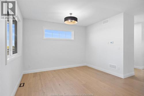 111 Erie Isle Court, Amherstburg, ON - Indoor Photo Showing Other Room