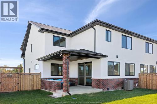 111 Erie Isle Court, Amherstburg, ON - Outdoor