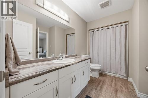 313 Citation Circle, St Clair, ON - Indoor Photo Showing Bathroom