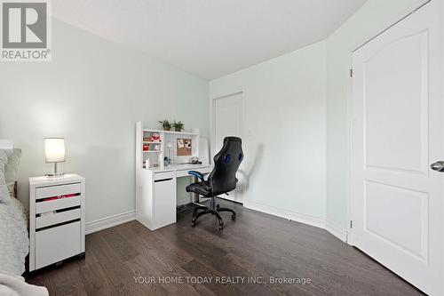 19 Mcnally Street, Halton Hills, ON - Indoor