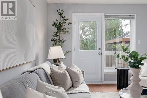 45 - 1300 Oxford Street, Oshawa, ON - Indoor