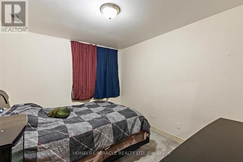 33 Torrens Avenue, Toronto, ON - Indoor Photo Showing Bedroom