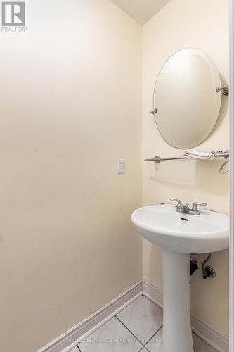 33 Torrens Avenue, Toronto, ON - Indoor Photo Showing Bathroom