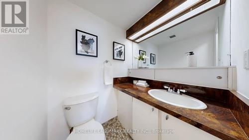 1907 - 2365 Kennedy Road, Toronto, ON - Indoor Photo Showing Bathroom