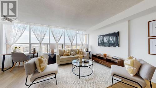 1907 - 2365 Kennedy Road, Toronto, ON - Indoor Photo Showing Living Room