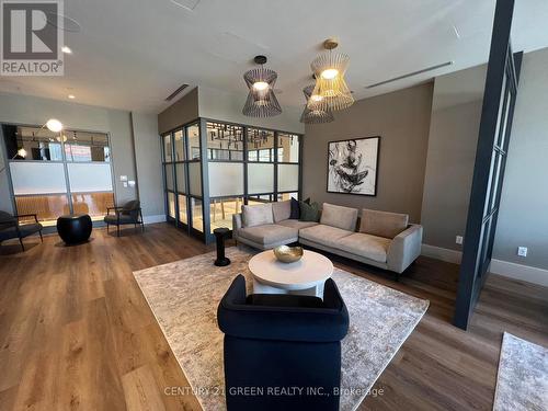 Th3 - 20 Alpine Symphony Path, Oshawa, ON - Indoor Photo Showing Living Room