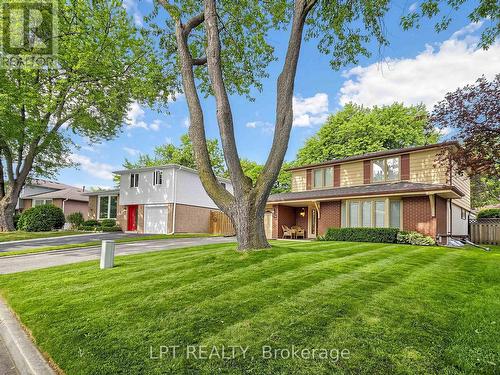 70 Roberts Crescent, Brampton, ON - Outdoor