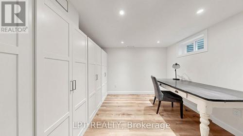 70 Roberts Crescent, Brampton, ON - Indoor Photo Showing Other Room