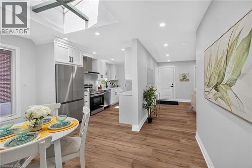 101 Loyalist Drive, Hamilton, ON - Indoor