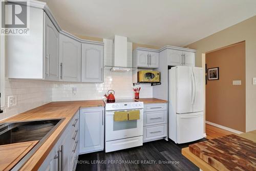 79 Hickory Street, South Stormont, ON - Indoor Photo Showing Kitchen