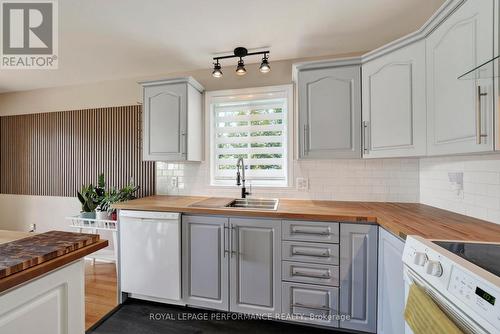 79 Hickory Street, South Stormont, ON - Indoor Photo Showing Kitchen