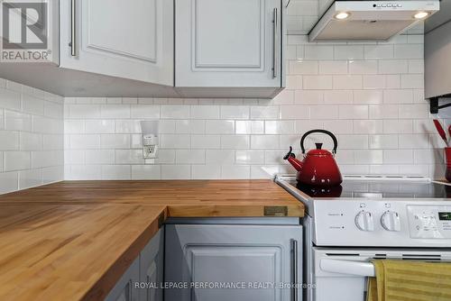 79 Hickory Street, South Stormont, ON - Indoor Photo Showing Kitchen