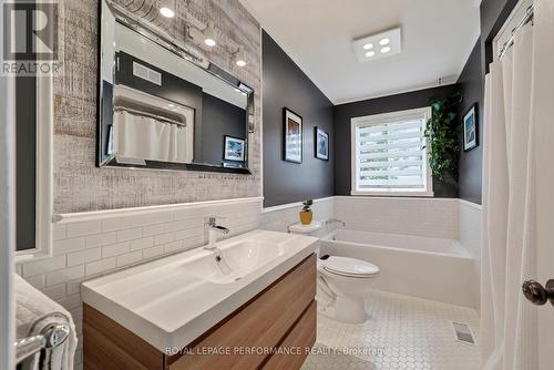 79 Hickory Street, South Stormont, ON - Indoor Photo Showing Bathroom