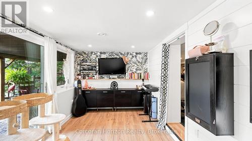 188 Lodge Road, Georgian Bay (Baxter), ON - Indoor