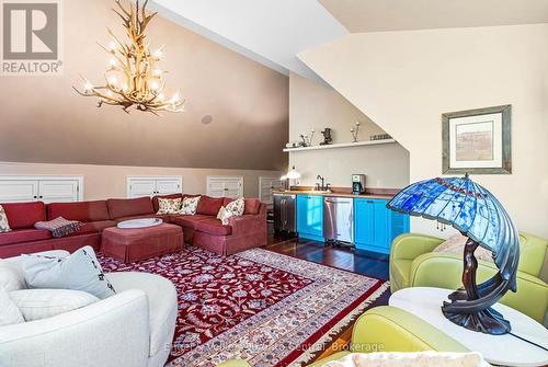 385073 4Th Conc A Road, Grey Highlands, ON - Indoor Photo Showing Other Room