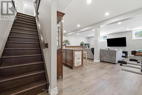 250 Wellington Street, North Huron (Blyth), ON - Indoor Photo Showing Other Room