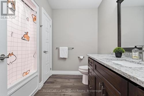 250 Wellington Street, North Huron (Blyth), ON - Indoor Photo Showing Bathroom
