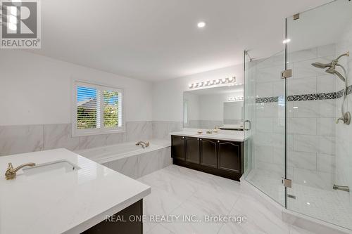 1387 Ferncrest Road, Oakville, ON - Indoor Photo Showing Bathroom