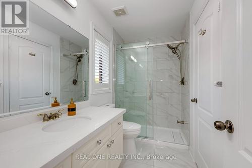 1387 Ferncrest Road, Oakville, ON - Indoor Photo Showing Bathroom