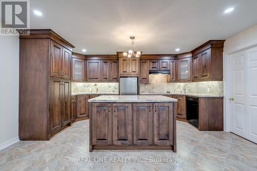 1387 Ferncrest Road, Oakville, ON - Indoor Photo Showing Kitchen