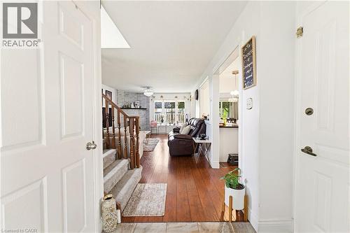 459 Dicenzo Drive, Hamilton, ON - Indoor Photo Showing Other Room