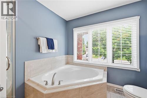 74 Liam Drive, Ancaster, ON - Indoor Photo Showing Bathroom