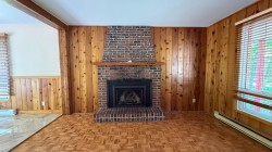 Salon - 