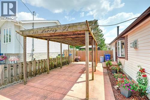 291 Murray, Amherstburg, ON - Outdoor With Exterior