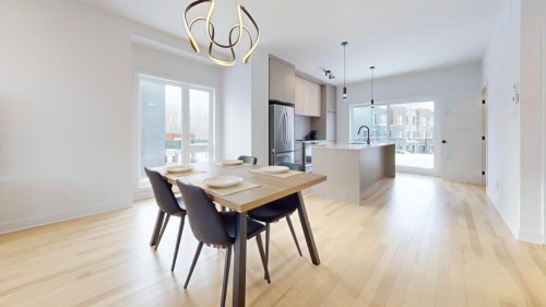Dining Room - 7388 Boul. Des Laurentides, Laval (Auteuil), QC - Indoor Photo Showing Dining Room