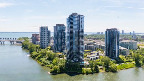 Exterior - 707-151 Rue De La Rotonde, Montréal (Verdun/Île-Des-Soeurs), QC - Outdoor With Body Of Water