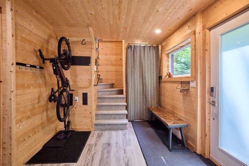 Mud Room - 2216 Ch. Du Lac-Arthur, Notre-Dame-De-La-Merci, QC - Indoor Photo Showing Other Room