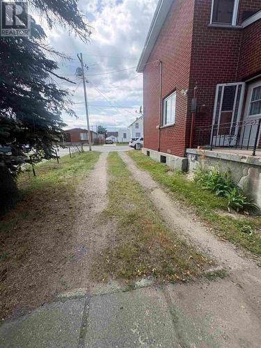 32 Lansdowne St S, Chapleau, ON - Outdoor