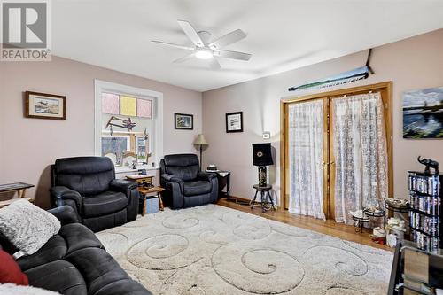 219 Main St, Thessalon, ON - Indoor Photo Showing Living Room