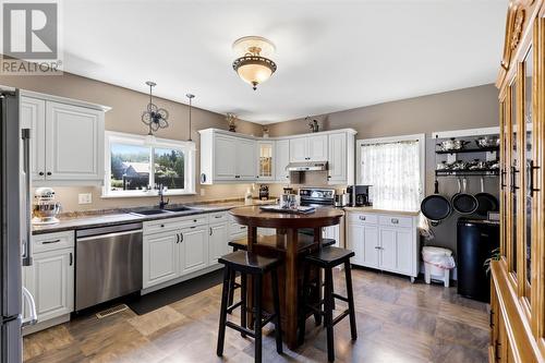 219 Main St, Thessalon, ON - Indoor Photo Showing Kitchen With Double Sink With Upgraded Kitchen