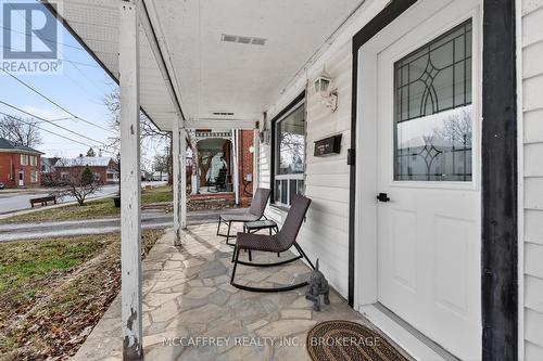 427 Thomas Street, Deseronto (Deseronto (Town)), ON - Outdoor