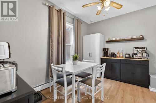427 Thomas Street, Deseronto (Deseronto (Town)), ON - Indoor Photo Showing Dining Room