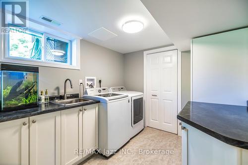 20 Twin Lane, Brighton, ON - Indoor Photo Showing Laundry Room