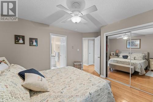 45 Janlisda Drive, Kawartha Lakes (Fenelon Falls), ON - Indoor Photo Showing Bedroom