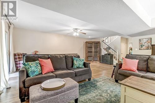361 George Street, Central Elgin (Port Stanley), ON - Indoor Photo Showing Living Room