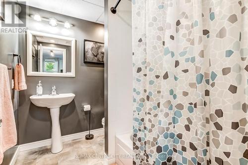 361 George Street, Central Elgin (Port Stanley), ON - Indoor Photo Showing Bathroom
