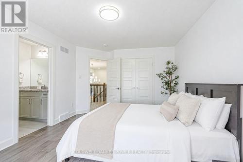 2202 Tripp Drive, London South (South V), ON - Indoor Photo Showing Bedroom