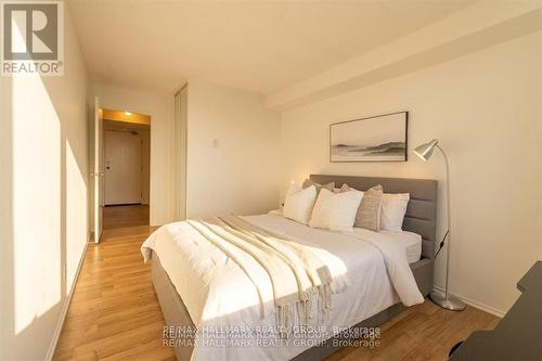 2003 - 71 Somerset Street W, Ottawa, ON - Indoor Photo Showing Bedroom