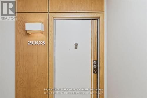 2003 - 71 Somerset Street W, Ottawa, ON - 