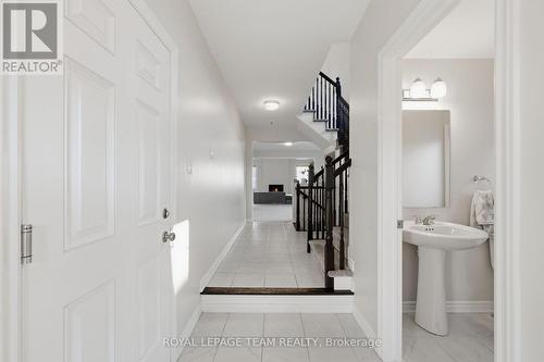 153 Unity Place, Ottawa, ON - Indoor Photo Showing Other Room
