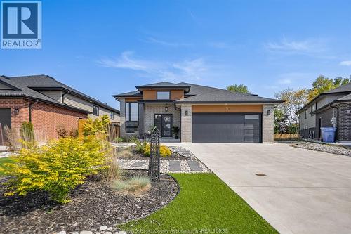 257 Robinson Avenue, Essex, ON - Outdoor