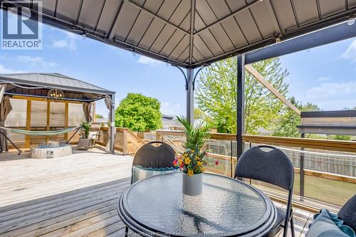257 Robinson Avenue, Essex, ON - Outdoor With Deck Patio Veranda With Exterior