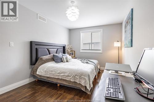 257 Robinson Avenue, Essex, ON - Indoor Photo Showing Bedroom