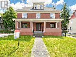 6058 CULP STREET Niagara Falls, ON L2G 2B7
