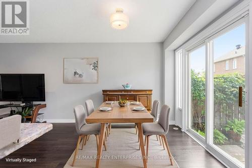 2248 Seton Crescent, Burlington, ON - Indoor Photo Showing Dining Room